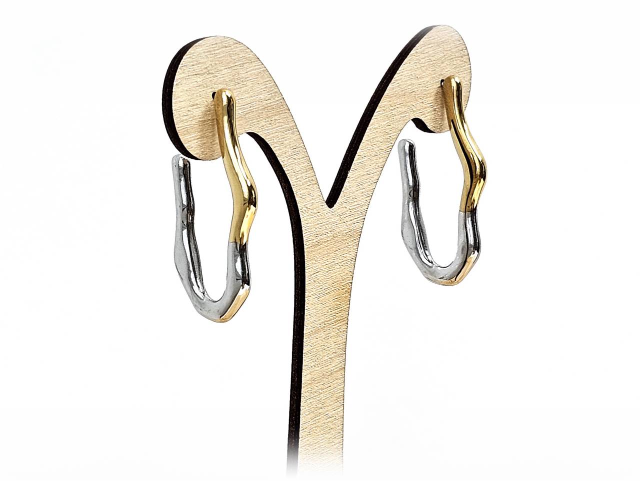 Σκουλαρίκια Δίχρωμα Χρυσά & Ασημί με Κυματοειδές Σχέδιο | 2512-333X