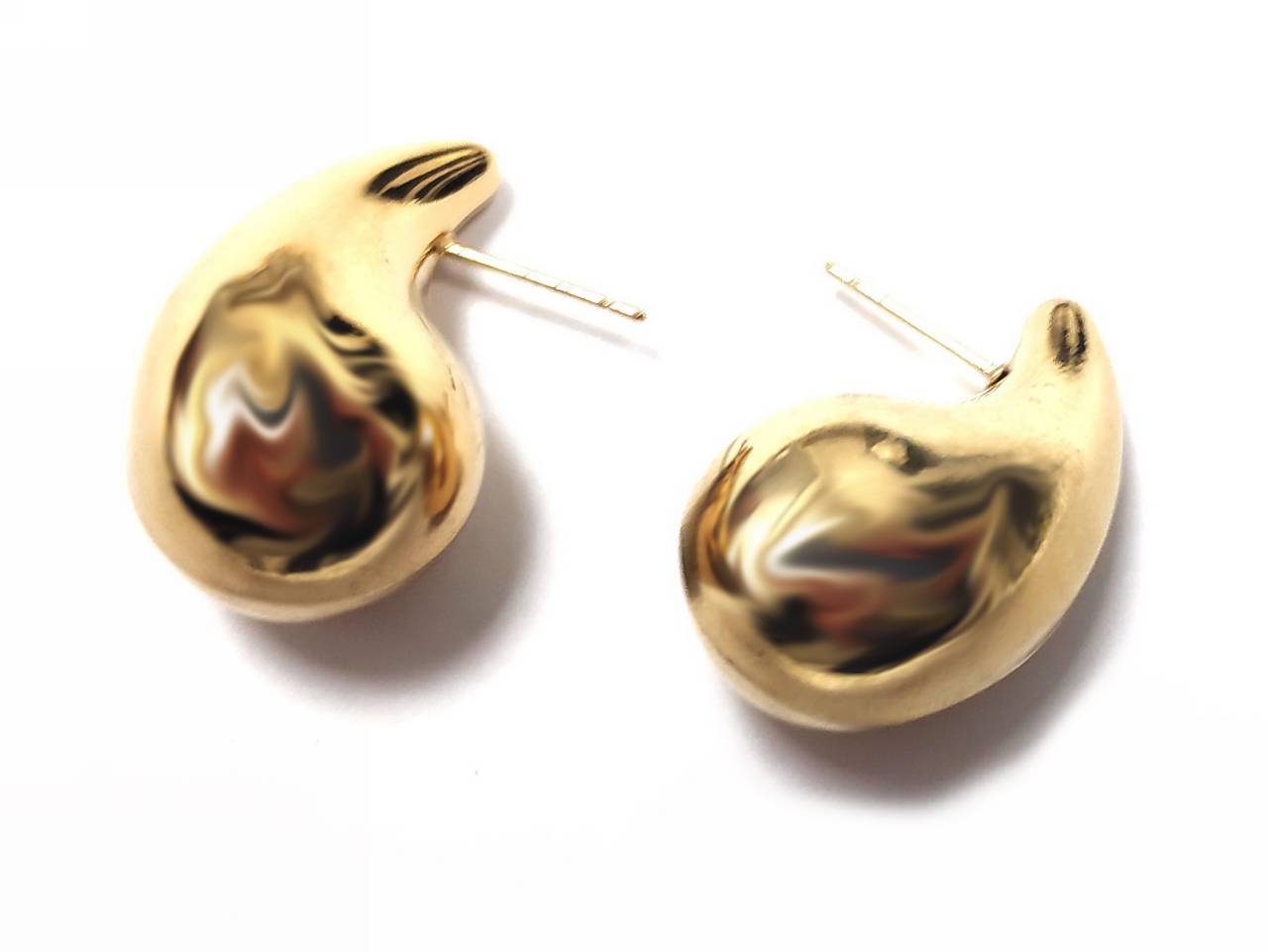 Σκουλαρίκια Ατσάλι σταγόνα σε χρώμα Χρυσαφί, Πλάτος 1cm, Ύψος 2cm