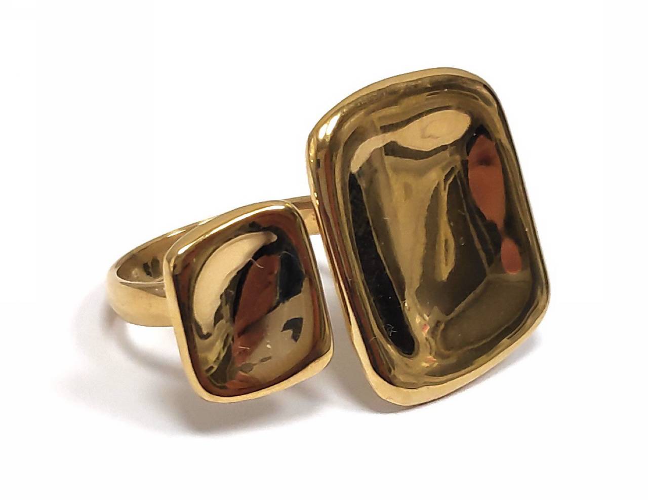 Γυναικείο Χρυσό Δαχτυλίδι με Μοντέρνο Σχεδιασμό και Τρισδιάστατη Εμφάνιση | 2412-021X