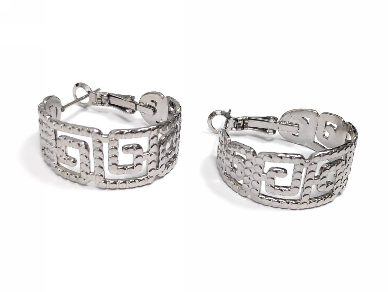 Εντυπωσιακά Σκουλαρίκια με Ανάγλυφα Γράμματα και Μοτίβο Λουλουδιών | 2412-115A