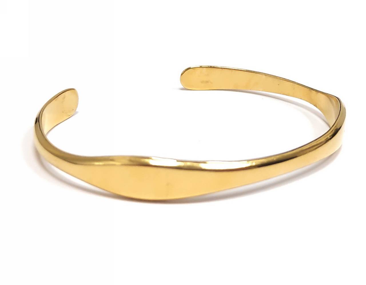 Κομψό Χρυσό Βραχιόλι Κίτρινο Μέταλλο με Γυαλιστερή Επιφάνεια - Ρυθμιζόμενο | 2412-201X