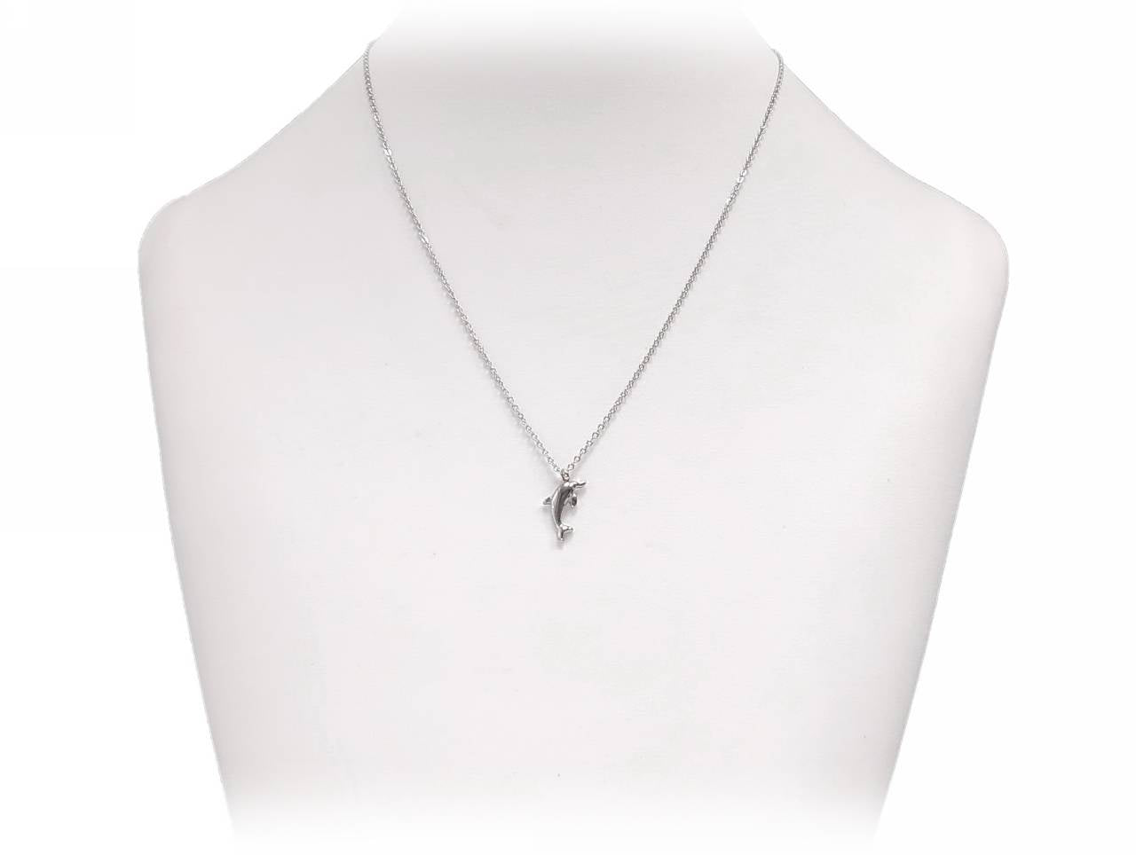 Κολιέ Δελφίνι Ασημί Χρώμα Με Λεπτή Αλυσίδα | 2412-405A