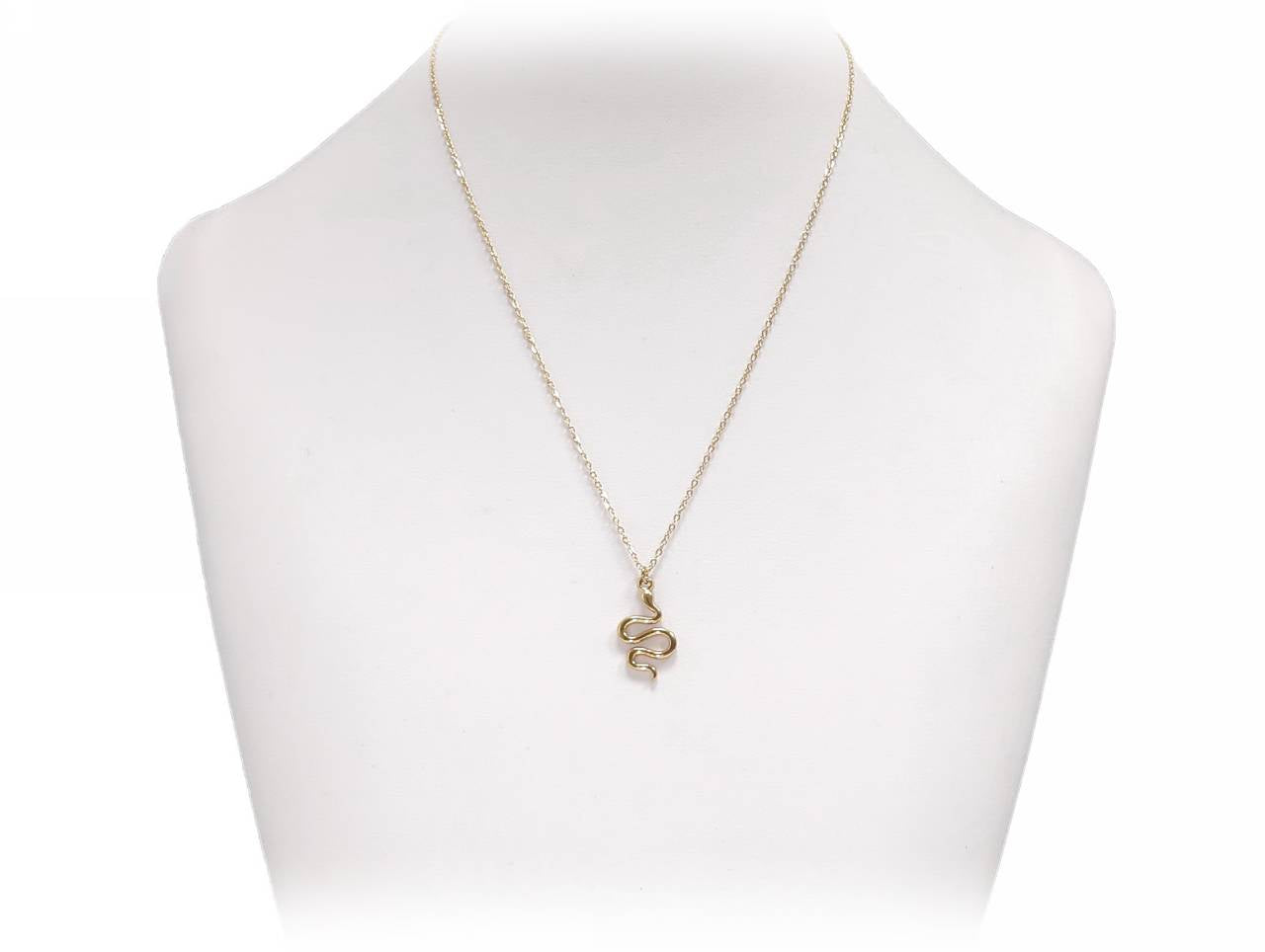 Κολιέ με Χρυσόχρωμη Αλυσίδα και Μενταγιόν σε Σχήμα Φιδιού | 2412-523X