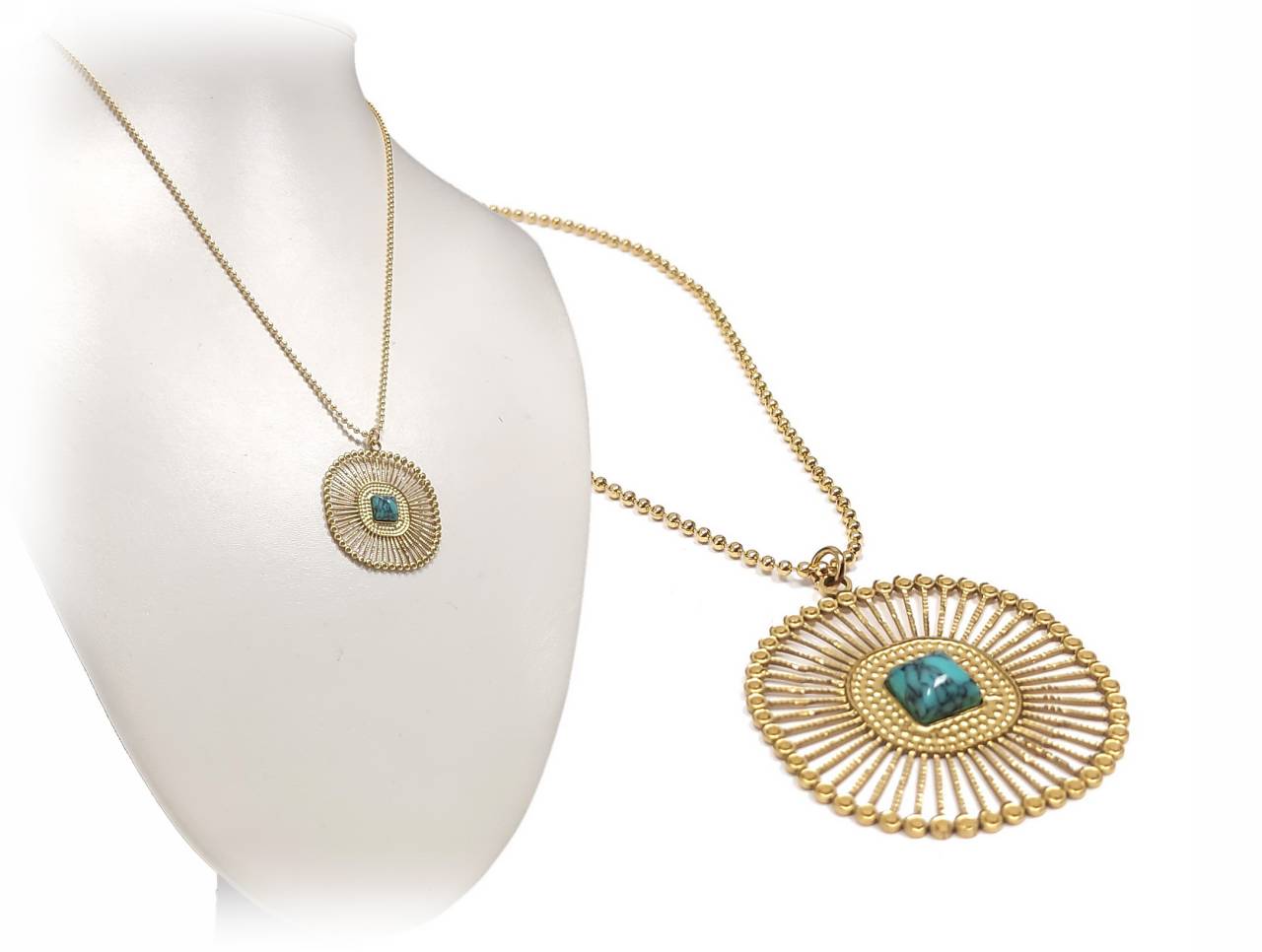 Κολιέ με Διπλό Μενταγιόν και Γαλάζια Πετράδια σε Χρυσή Αλυσίδα | 2412-570X