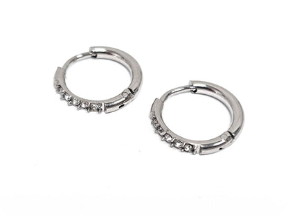 Σκουλαρίκια Ατσάλι Ατσάλι 316L, κρίκος με στρας σε χρώμα Ασημί