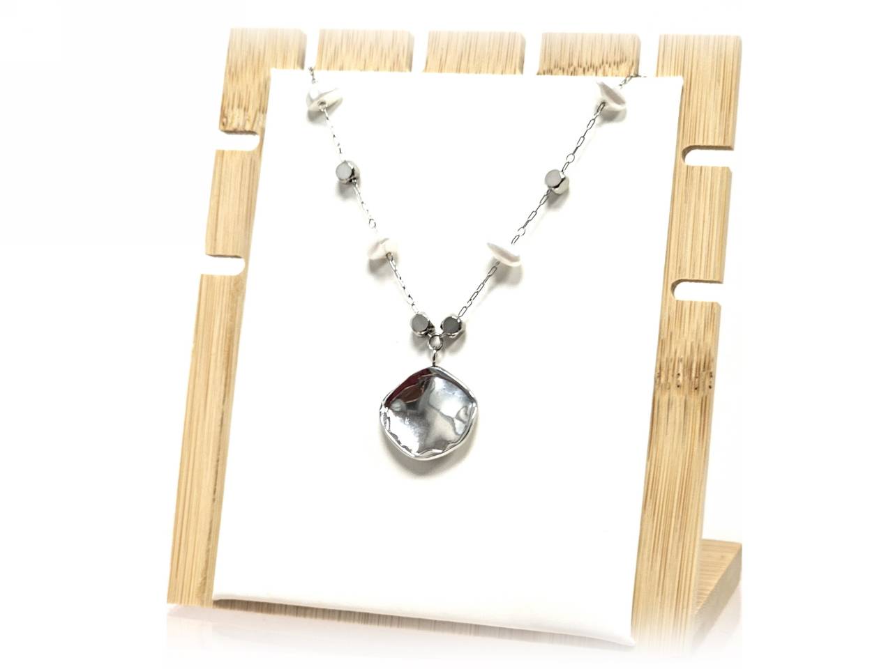 Κολιέ Ατσάλι 316L, αλυσίδα με μαργαριτάρι σε χρώμα Ασημί