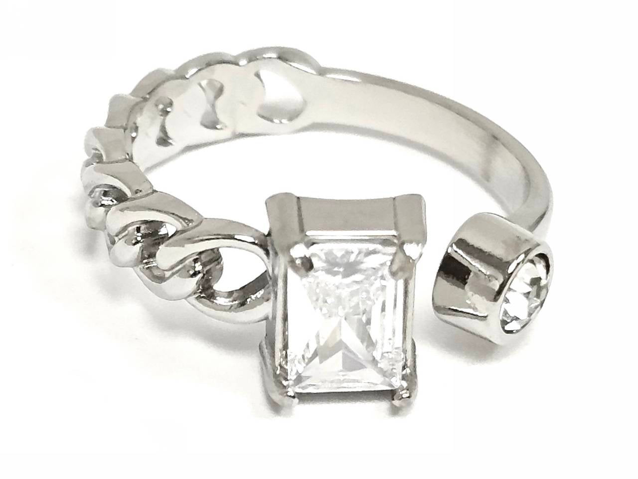 Δαχτυλίδι Ατσάλι 316L, με στρας σε χρώμα Ασημί