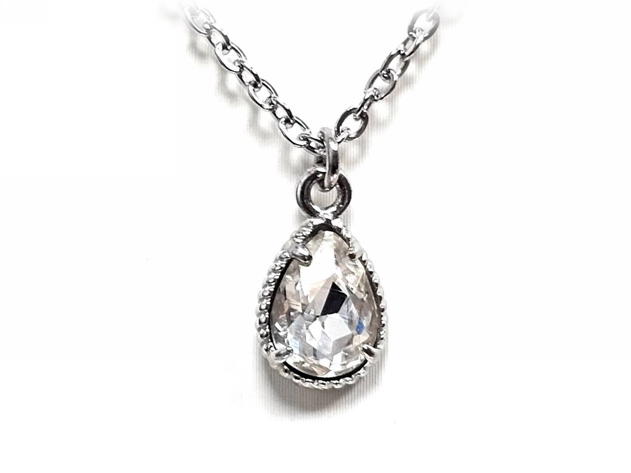 Κολιέ Ατσάλι 316L , με στρας σε χρώμα Ασημί