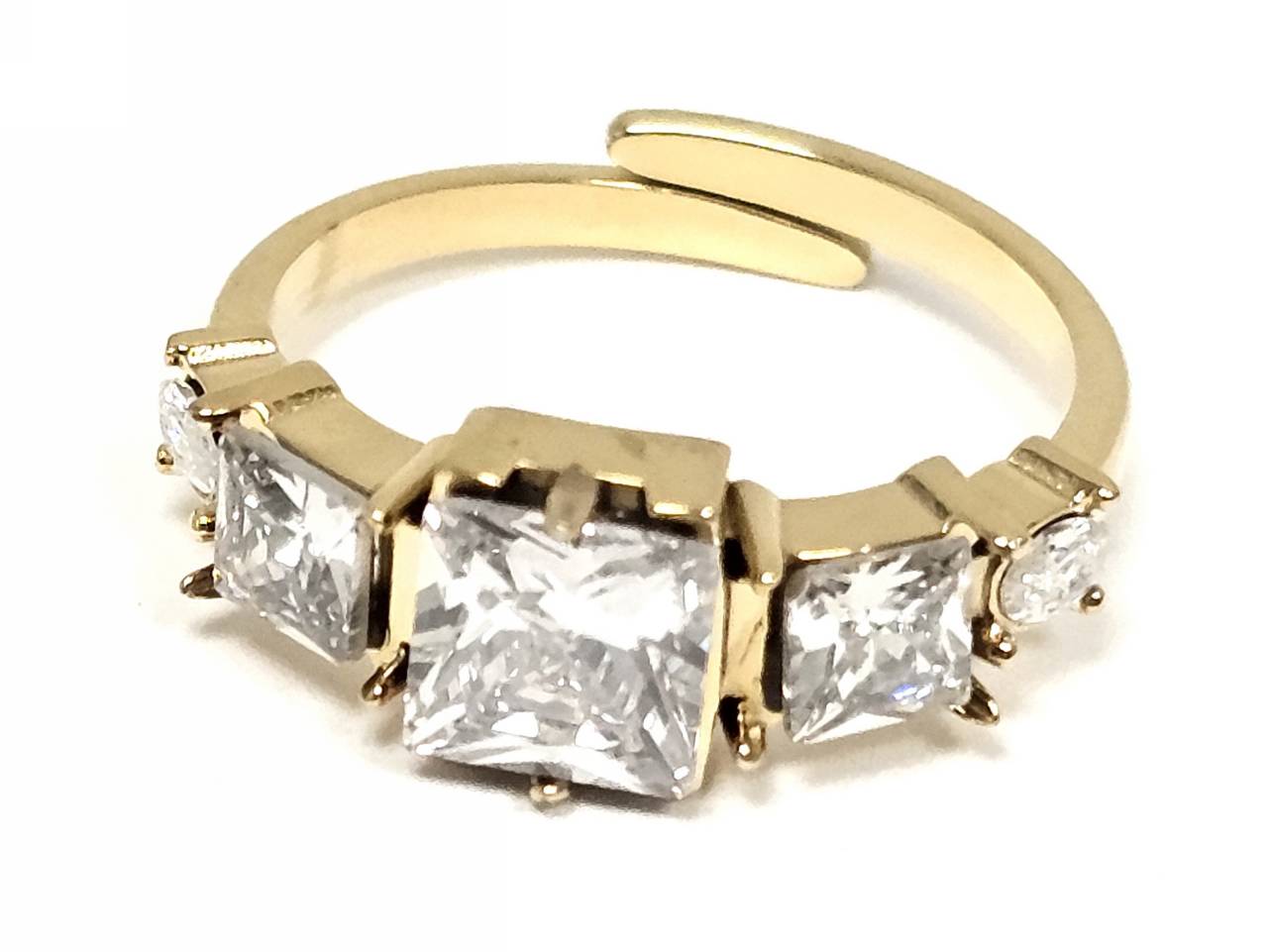 Δαχτυλίδι Ατσάλι 316L, με στρας σε χρώμα Χρυσαφί