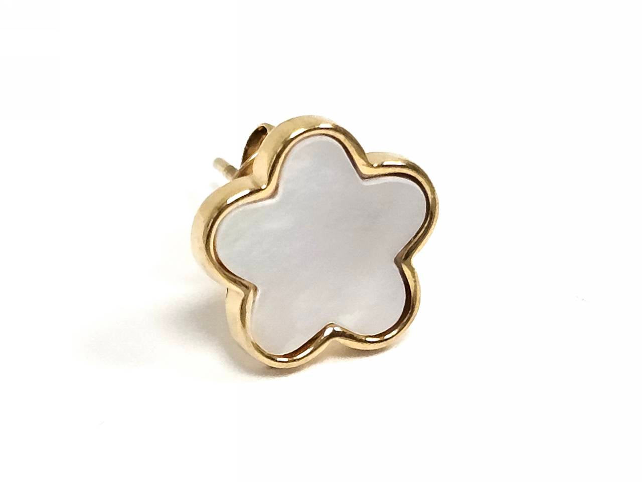 Σκουλαρίκια Ατσάλι 316L, λουλούδι με φίλντισι σε χρώμα Χρυσαφί