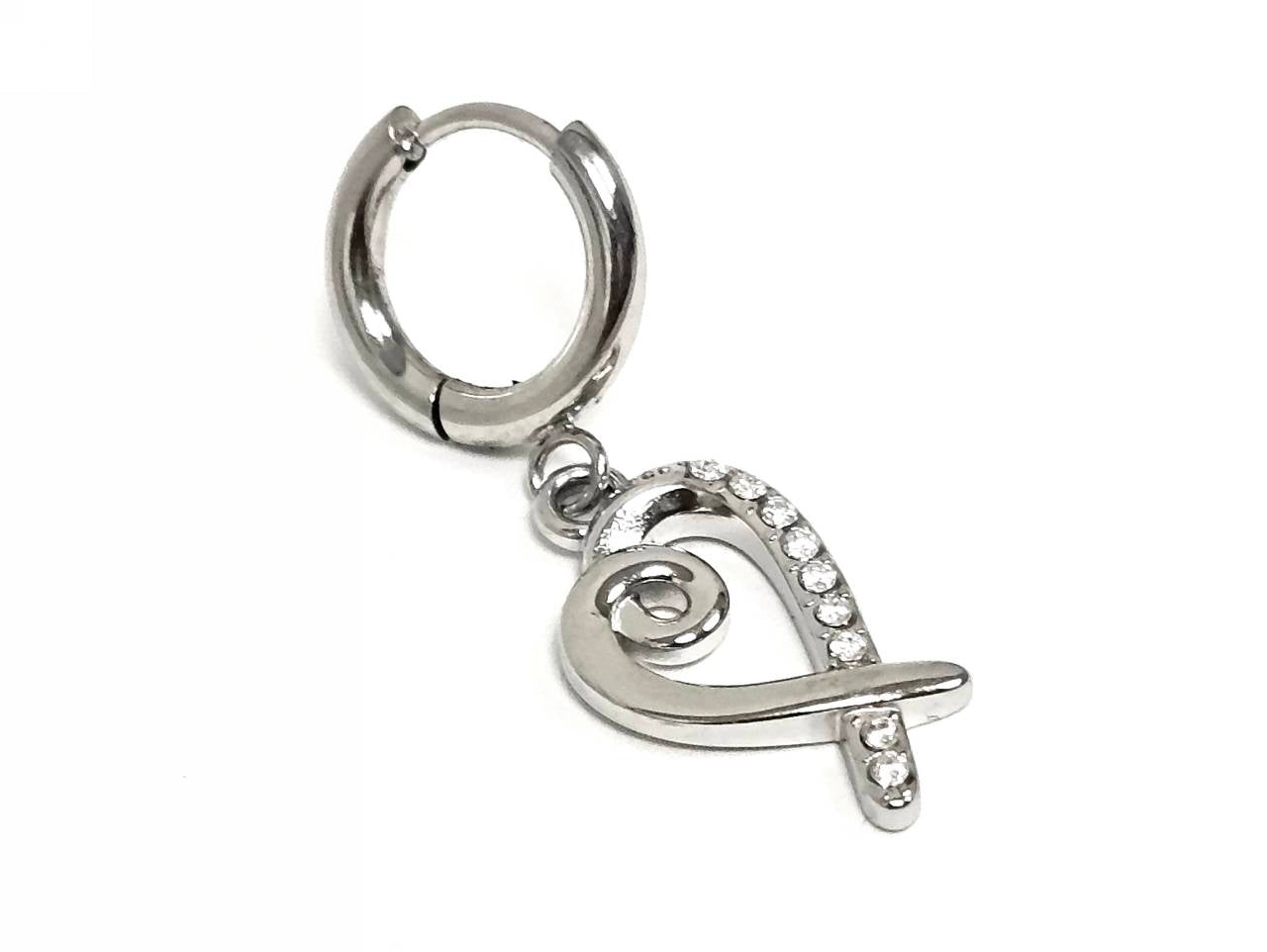 Σκουλαρίκια Ατσάλι 316L, κρίκος με καρδιά και στρας σε χρώμα Ασημί