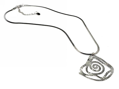 Γυναικείο Ατσάλινο Κολιέ Snake Chain με Αφηρημένο Σφυρήλατο Σχέδιο Σπείρας | 2613-118A